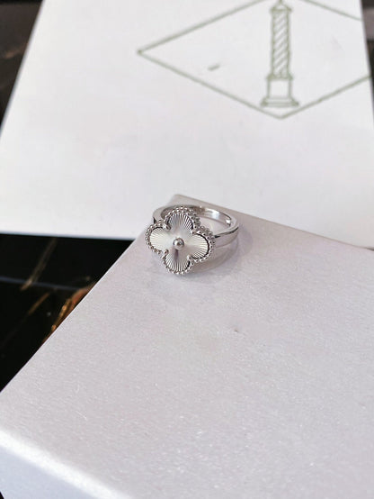 [Love Aura]CLOVER SILVER RING