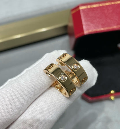 [Love Aura]LOVE 5.5MM 1 DIAMOND EARRINGS