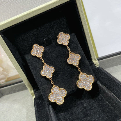 [Love Aura]CLOVER 3 MOTIFS DIAMOND PAVED ROSE GOLD EARRINGS