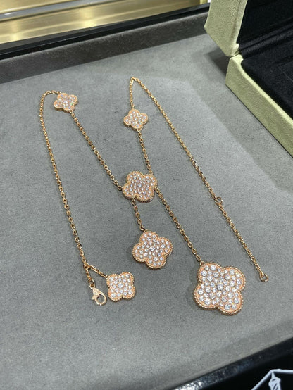 [Love Aura]CLOVER 6 MOTIF DIAMOND PAVED NECKLACE