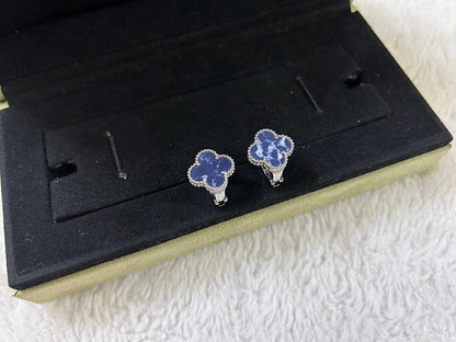 [Love Aura]CLOVER PIETERSITE MEDIUM STUD EARRINGS