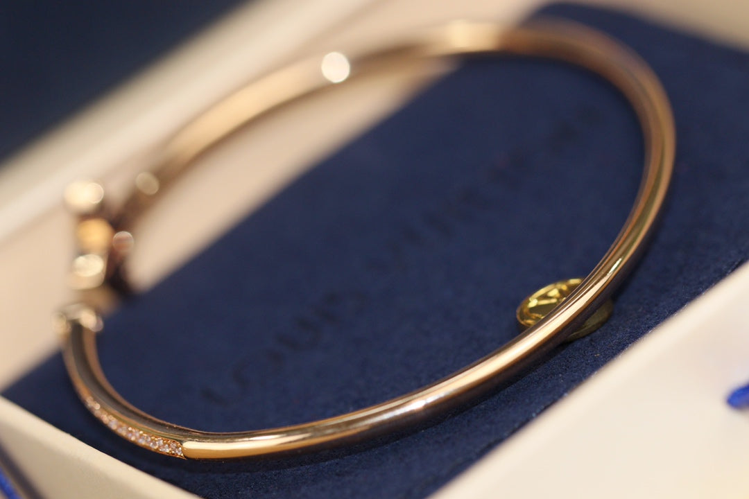 [Love Aura]IDYLLE PINK GOLD OPEN BRACELET DIAMOND PAVED