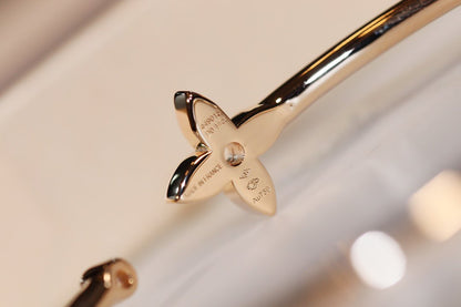 [Love Aura]IDYLLE GOLD OPEN BRACELET DIAMOND PAVED