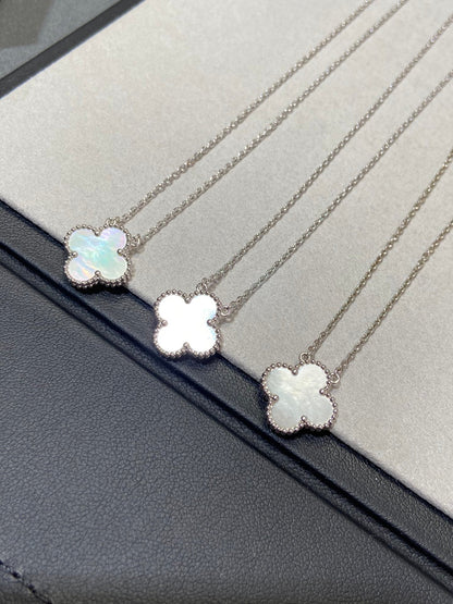 [Love Aura]CLOVER MEDIUM SILVER WHITE MOP NECKLACE