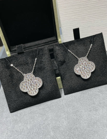 [Love Aura]CLOVER 25MM LARGE PENDANT DIAMOND PAVED SILVER NECKLACE