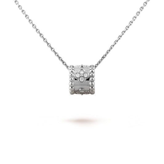 [Love Aura]PERLEE PEDANT SIVLER DIAMOND NECKLACE