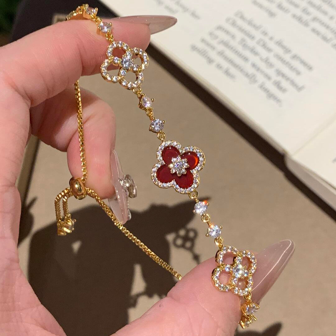 [Love Aura]CLOVER 5 MOTIF PINK BLUE RED WHITE BRACELET