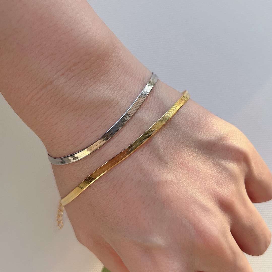 [Love Aura]Flat Snake Bone Chain Blade Necklace