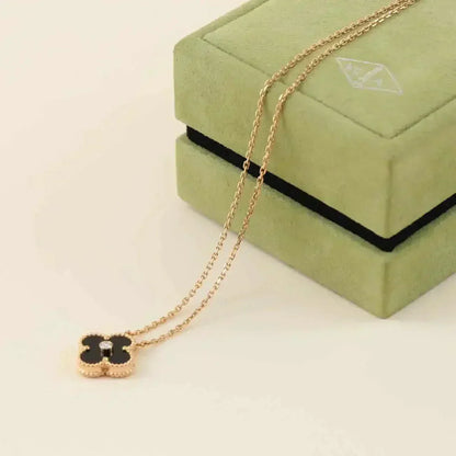 [Love Aura]CLOVER 15MM DIAMOND ONYX NECKLACE