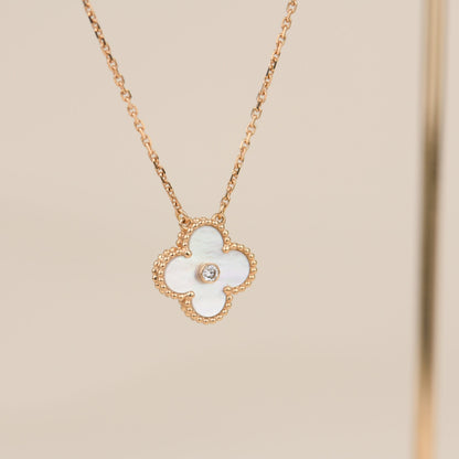 [Love Aura]CLOVER 15MM DIAMOND WHITE FRITILLARIA NECKLACE