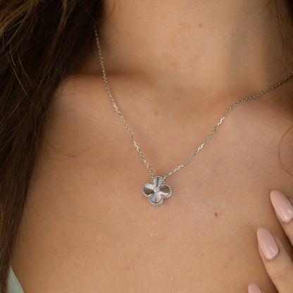 [Love Aura]CLOVER  15MM DIAMOND LASER NECKLACE SILVER