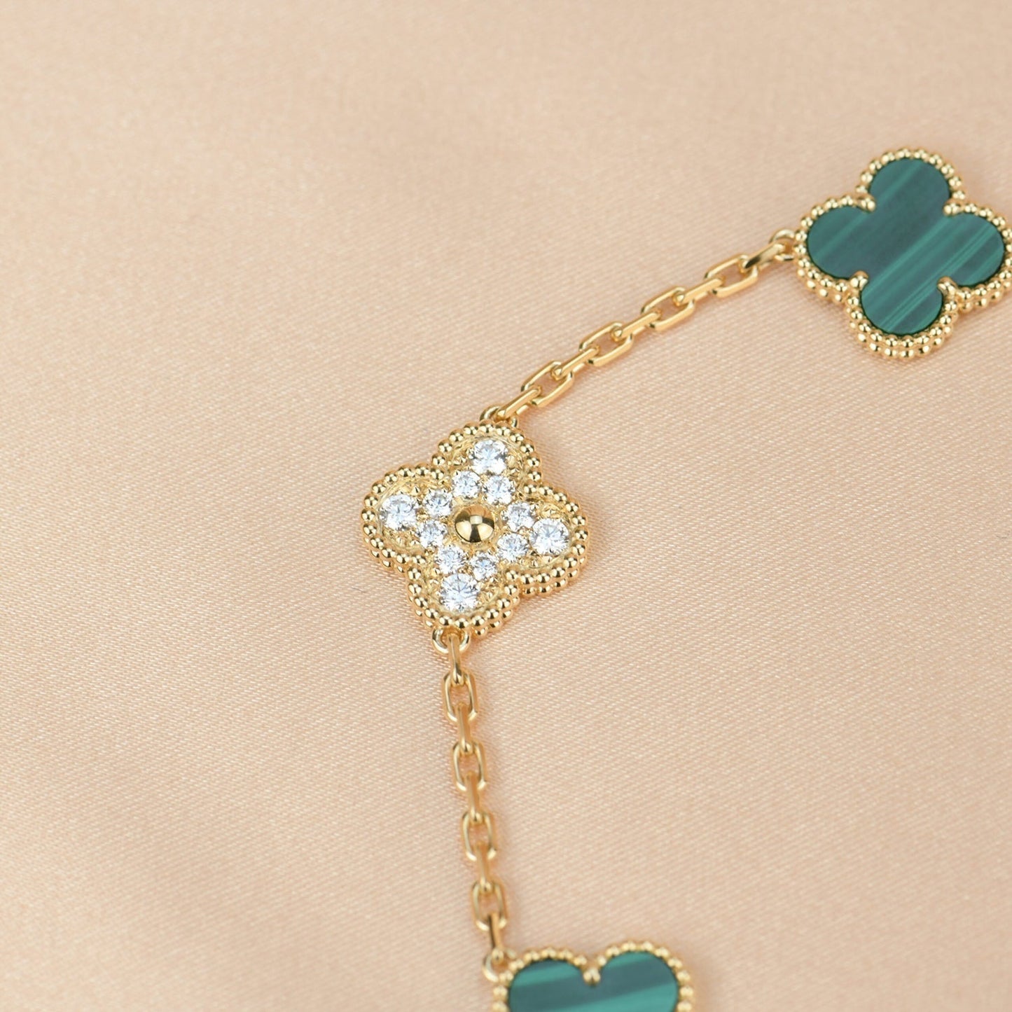 [Love Aura]CLOVER  5 MOTIF MALACHITE DIAMOND BRACELET