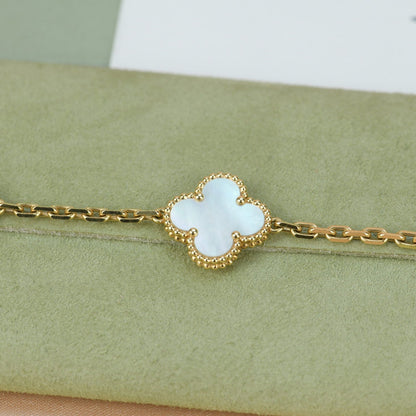 [Love Aura]CLOVER  5 MOTIF WHITE MOP BRACELET