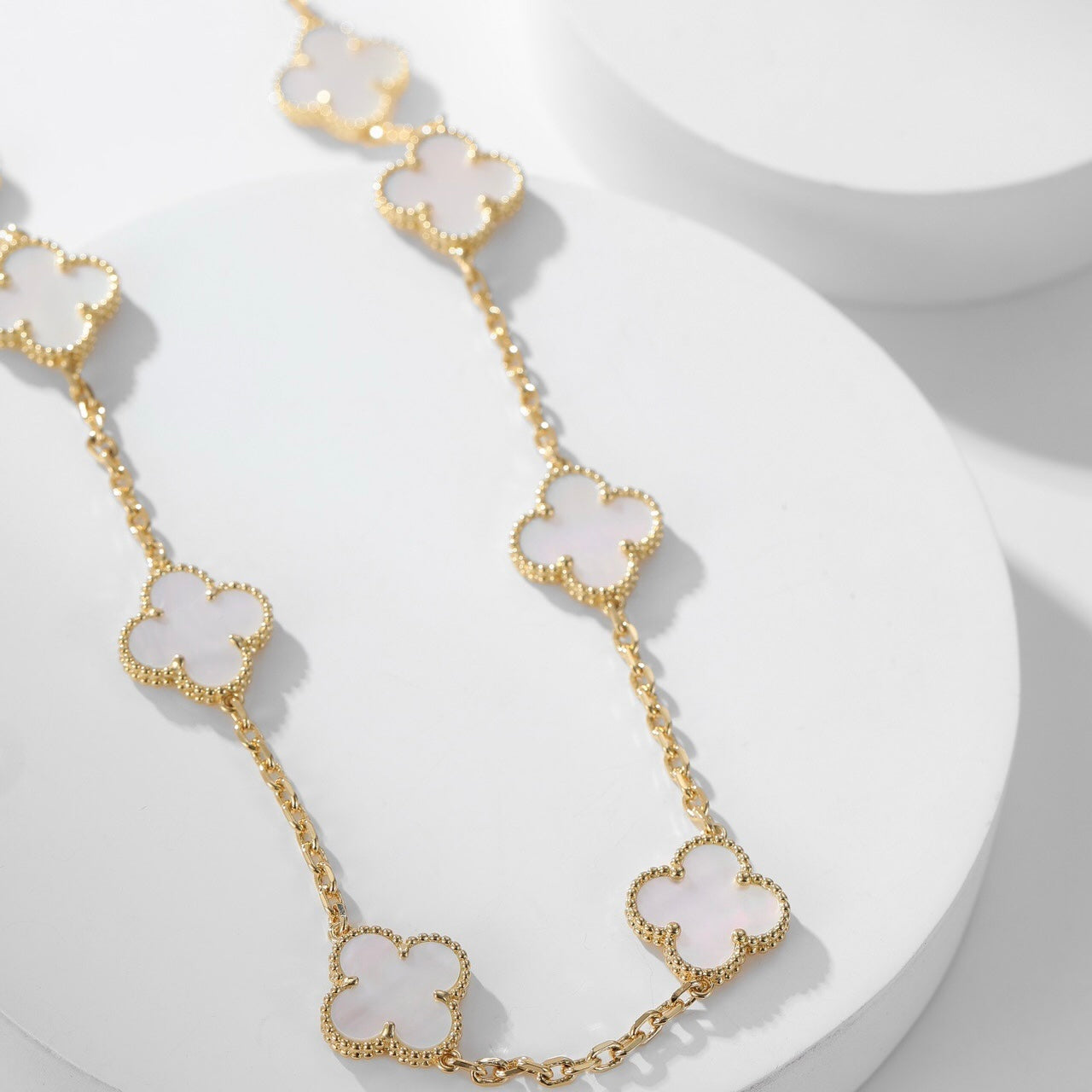 [Love Aura]CLOVER 10 MOTIFS WHITE MOTHER OF PEARL NECKLACE