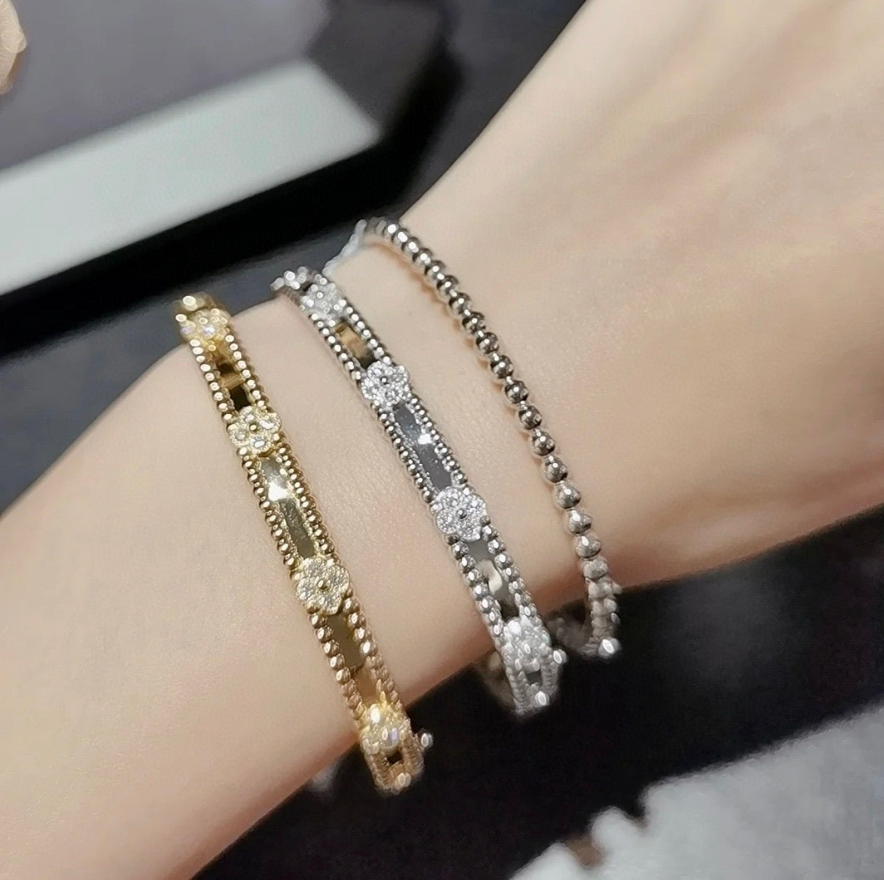[Love Aura]CLOVER BRACELET 4MM DIAMONDS
