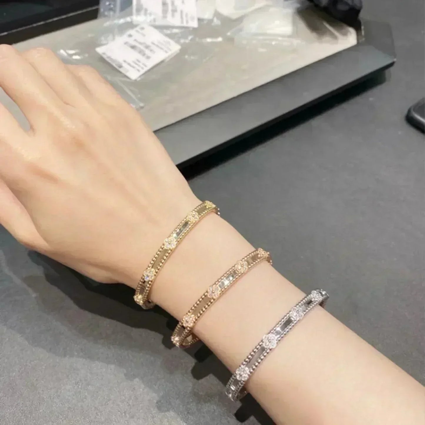 [Love Aura]CLOVER BRACELET 4MM DIAMONDS