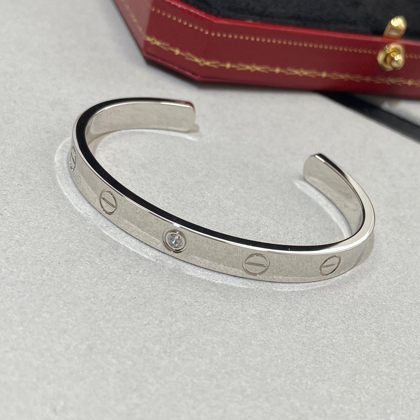 [Love Aura]LOVE BRACELET 6.1MM 1 DIAMOND OPEN CUFF