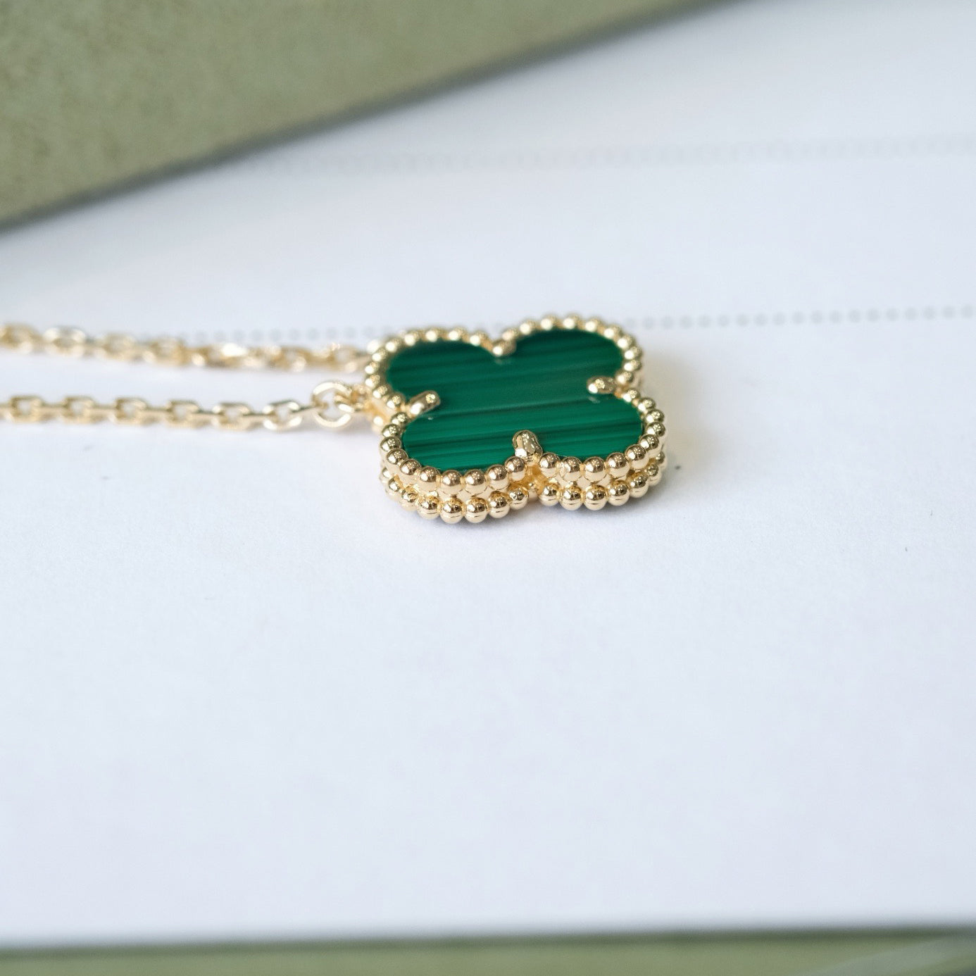 [Love Aura]CLOVER 15MM MALACHITE SINGLE FLOWER  NECKLACE