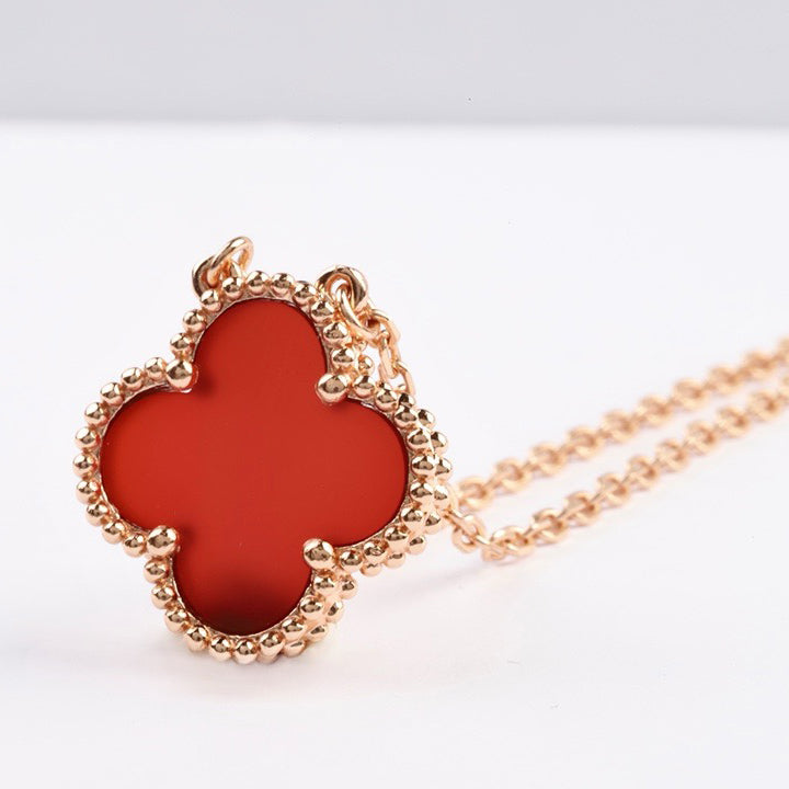 [Love Aura]CLOVER 15MM CARNELIAN SINGLE FLOWER NECKLACE