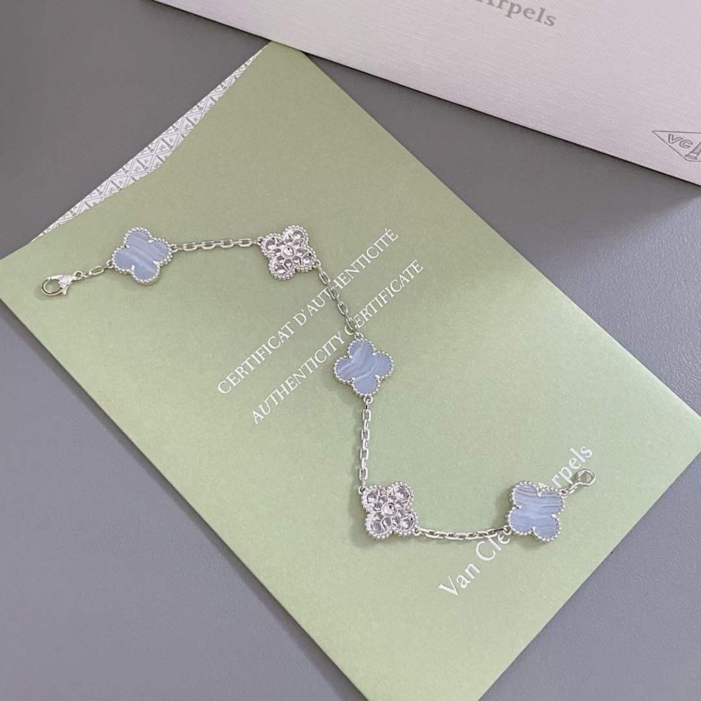 [Love Aura]CLOVER  5 MOTIF DIAMOND PURPLE CHALCEDONY BRACELET SILVER