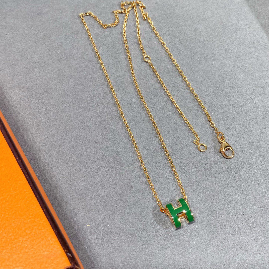 [Love Aura]POP H GREEN NECKLACE SILVER AND GOLD