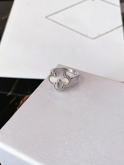 [Love Aura]CLOVER SILVER RING