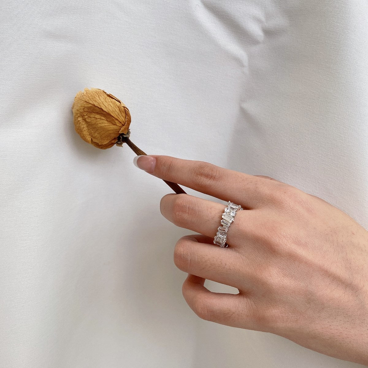 [Love Aura]Delicate Multi Shape Tennis Ring