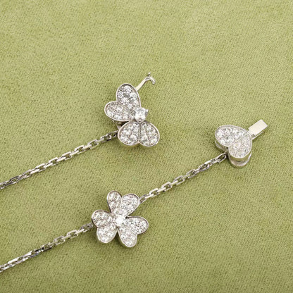 [Love Aura]FRIVOLE SILVER 9 FLOWERS NECKLACE