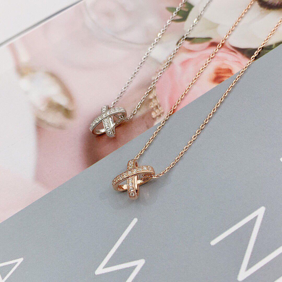 [Love Aura]JEUX DE DIAMOND NECKLACE