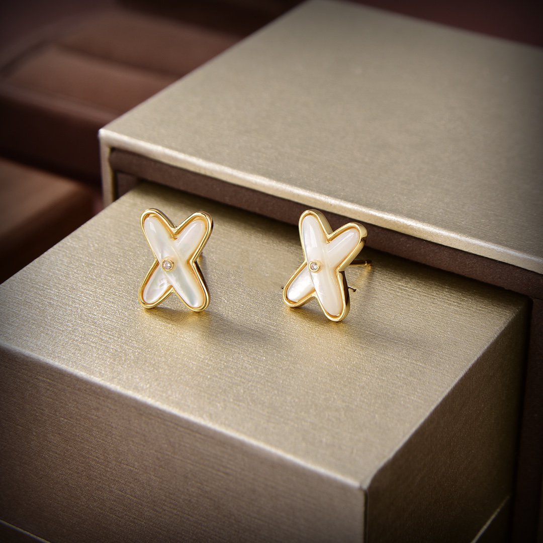 [Love Aura]JEUX DE WHITE MOP GOLD DIAMOND EARRINGS