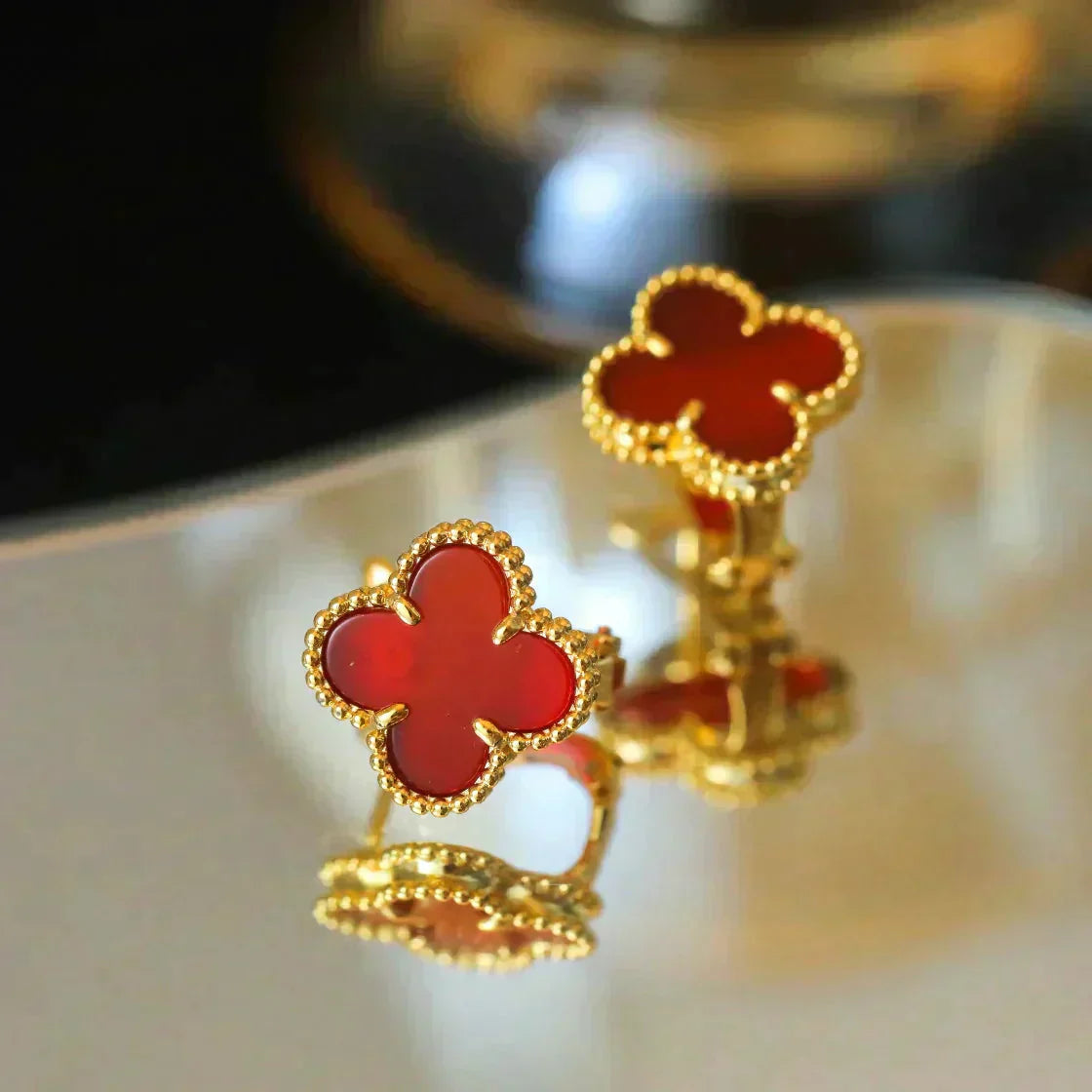 [Love Aura]CLOVER MEDIUM 1 MOTIFS CARNELIAN  EARRINGS
