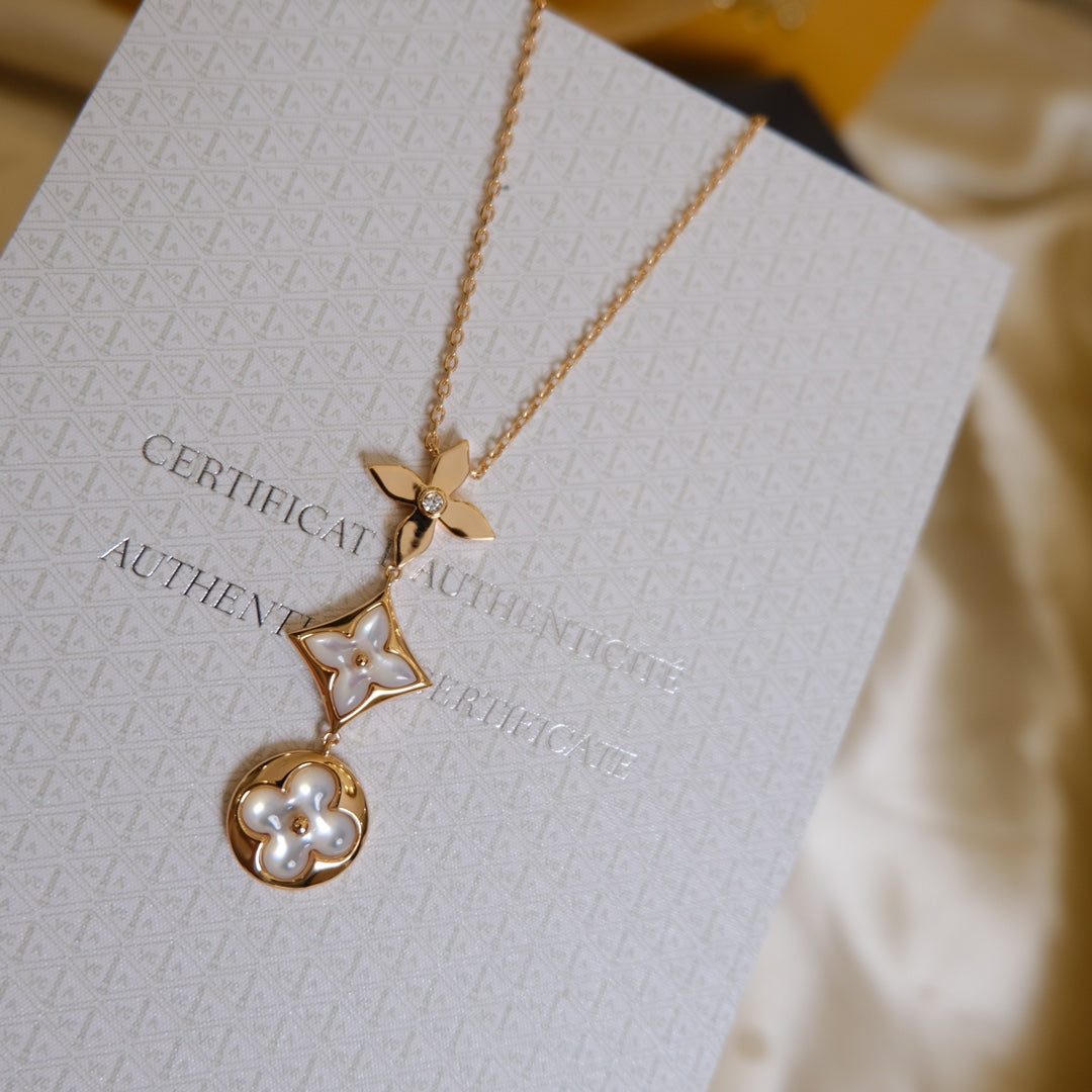 [Love Aura]COLOR BLOSSOM LARIAT NECKLACE PINK GOLD WHITE MOTHER PEARL AND DIAMOND