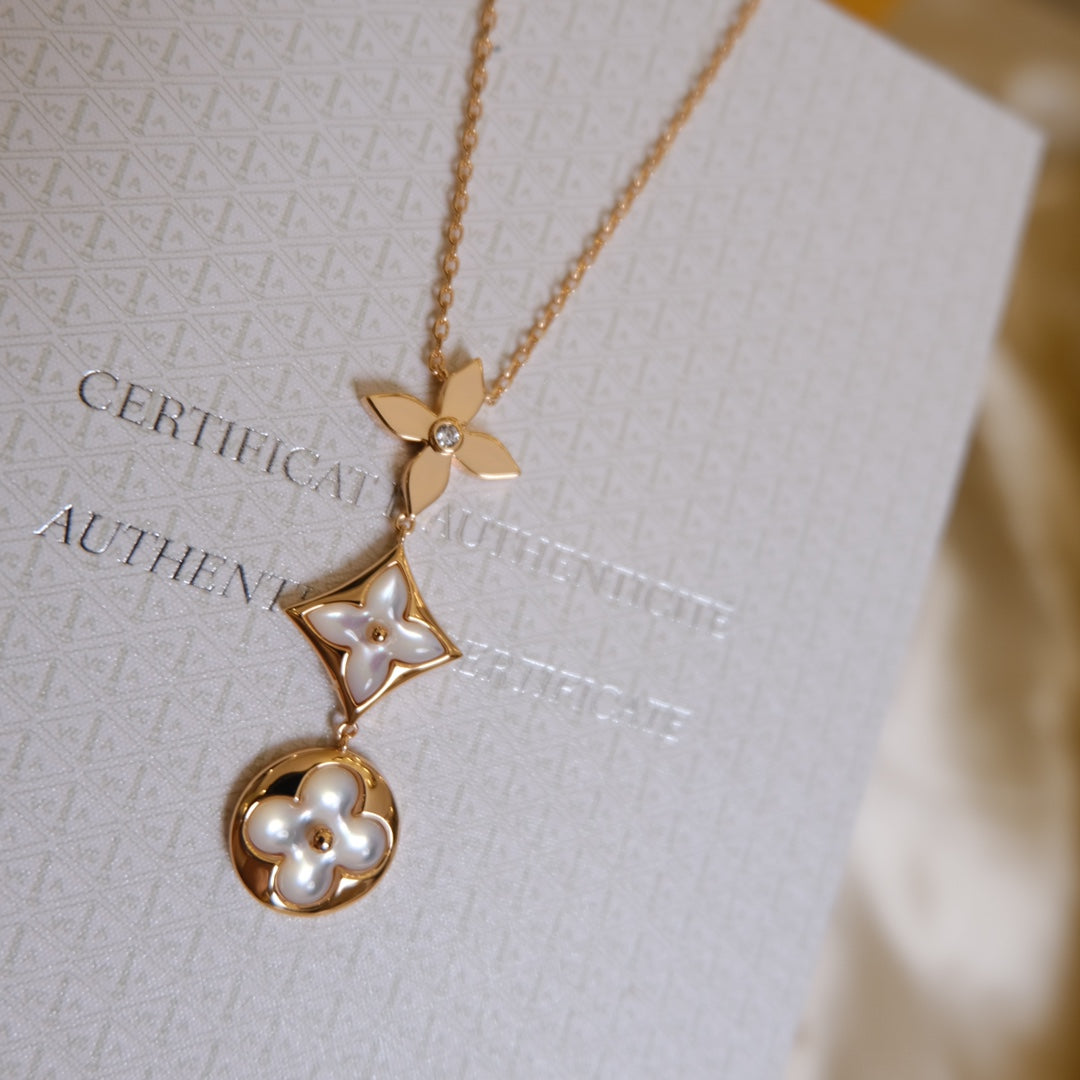 [Love Aura]COLOR BLOSSOM LARIAT NECKLACE PINK GOLD WHITE MOTHER PEARL AND DIAMOND