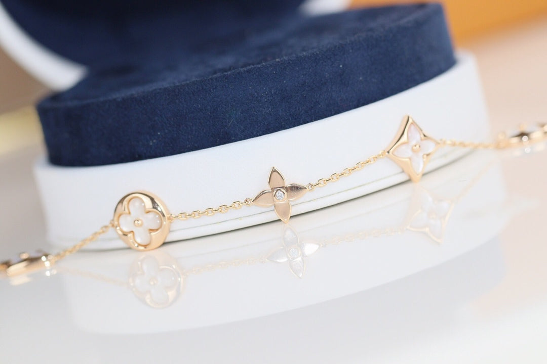 [Love Aura]LEAF CLOVER BRACELET