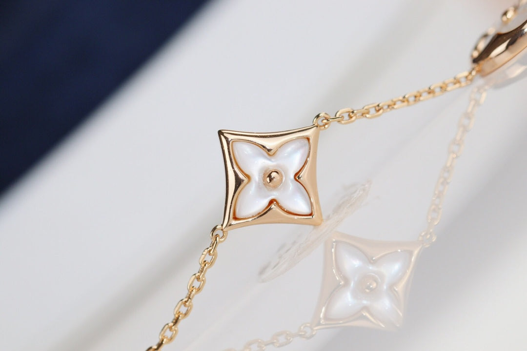 [Love Aura]LEAF CLOVER BRACELET