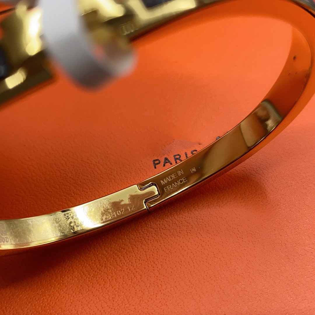 [Love Aura]CLASSIC HM CLIC BLACK 8MM ENAMEL BRACELET