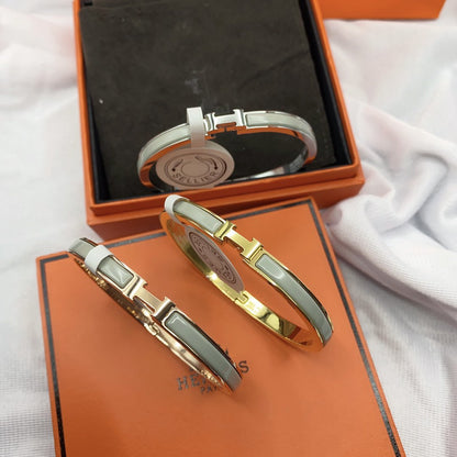 [Love Aura]CLASSIC HM CLIC GREEN 8MM ENAMEL BRACELET