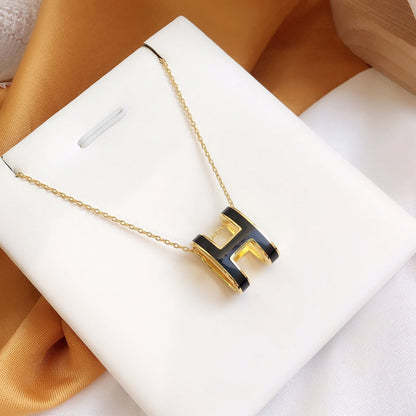 [Love Aura]HM CLIC BLACK ENAMEL GOLD NECKLACE