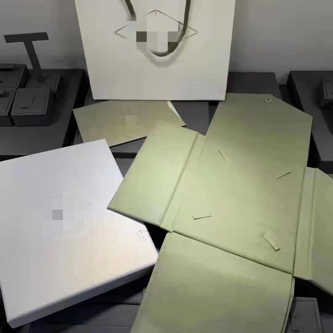 [Love Aura]VA CLOVER BRACELET NECKLACE RING BOX GIFT BAG