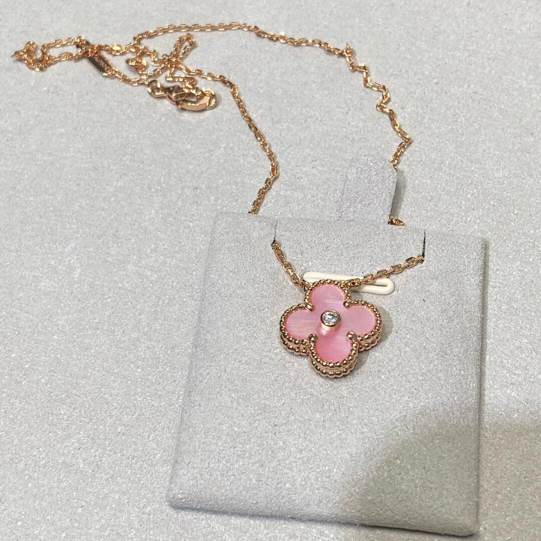 [Love Aura]CLOVER 15MM DIAMOND PINK MOP NECKLACE