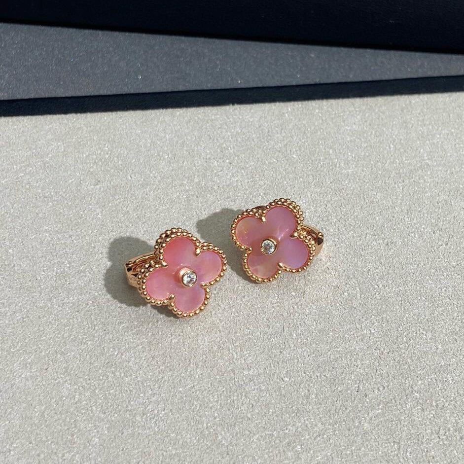 [Love Aura]CLOVER MEDIUM 1 DIAMOND PINK EARRINGS