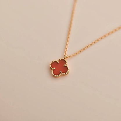 [Love Aura]CLOVER MINI 9.5MM WHITE CARNELIANS NECKLACE