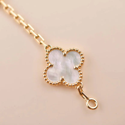 [Love Aura]CLOVER WHITE PEARL MOP 5 MOTIF BRACELET COLLECTION