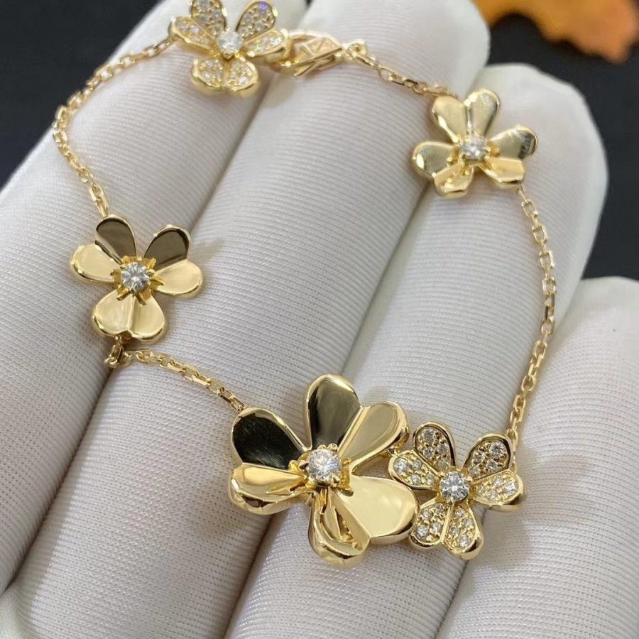 [Love Aura]FRIVOLE GOLD 5 FLOWERS BRACELET