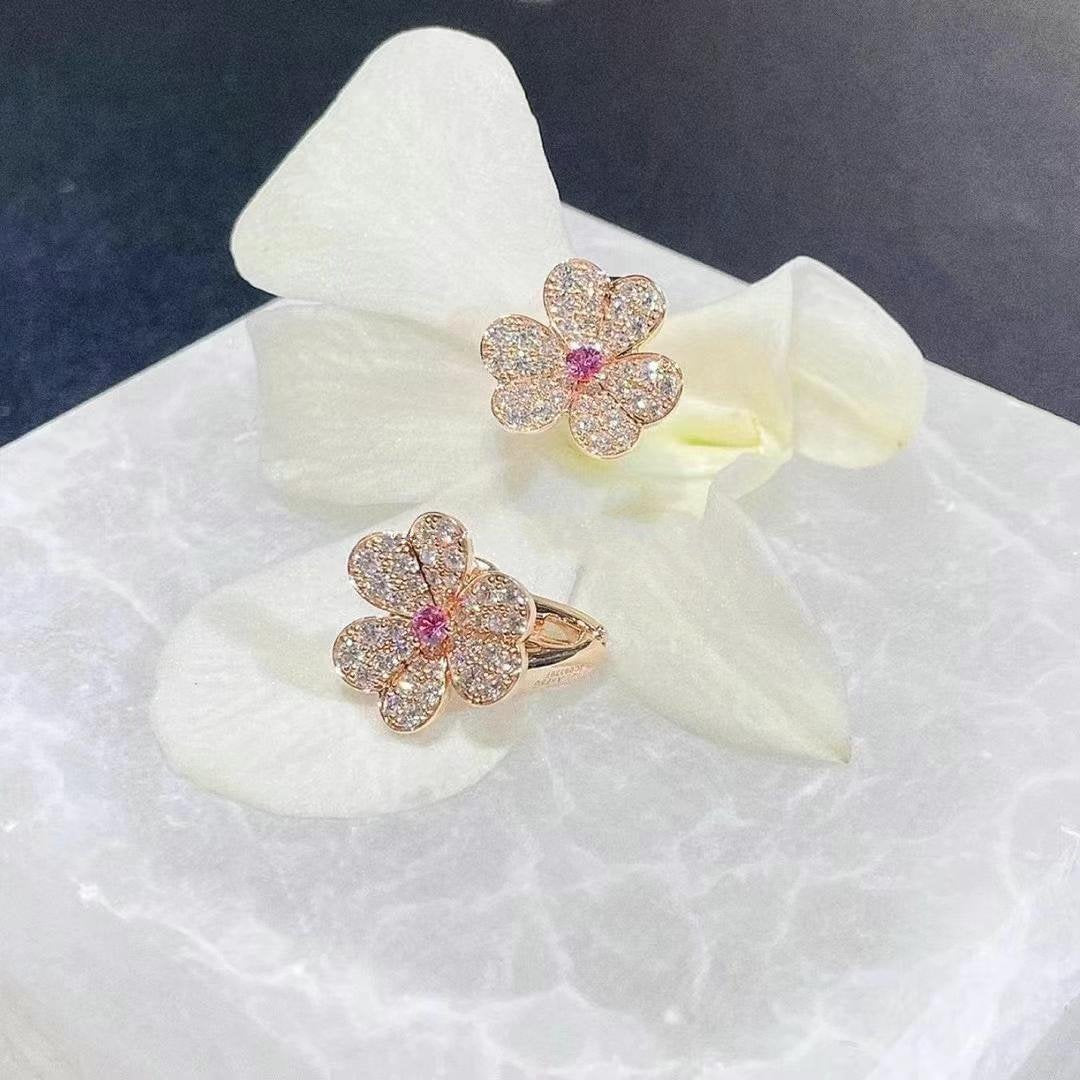 [Love Aura]FRIVOLE PINK GOLD FLOWER DIAMOND EARRINGS