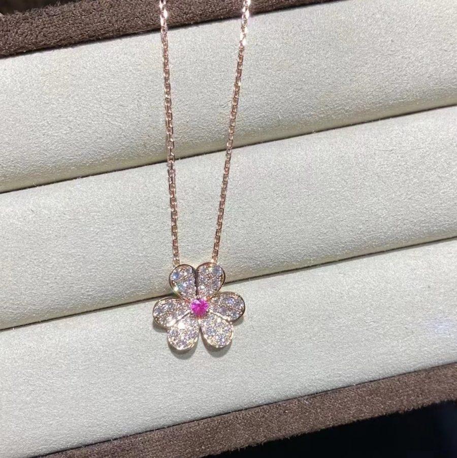 [Love Aura]FRIVOLE ROSE GOLD FLOWER DIAMOND NECKLACE
