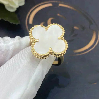 [Love Aura]CLOVER WHITE MOP RING