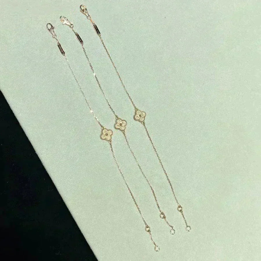 [Love Aura]CLOVER SINGLE FLOWER BRACELET