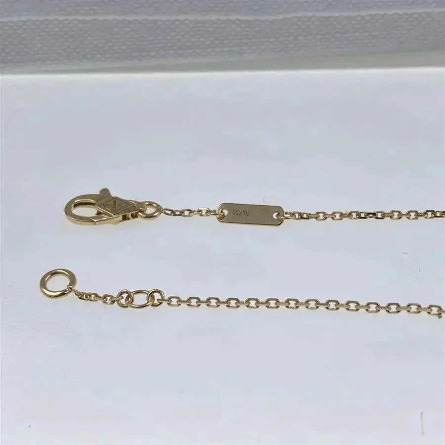 [Love Aura]CLOVER  CARNELIAN SINGLE FLOWER BRACELET