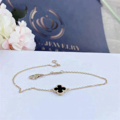 [Love Aura]CLOVER ONYX SINGLE FLOWER BRACELET